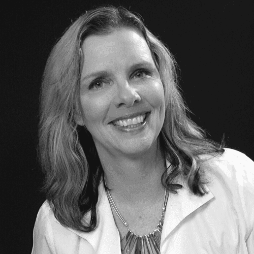 Christina Strayer headshot